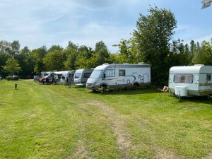 Lees meer over het artikel Ruimere kampeerplaatsen